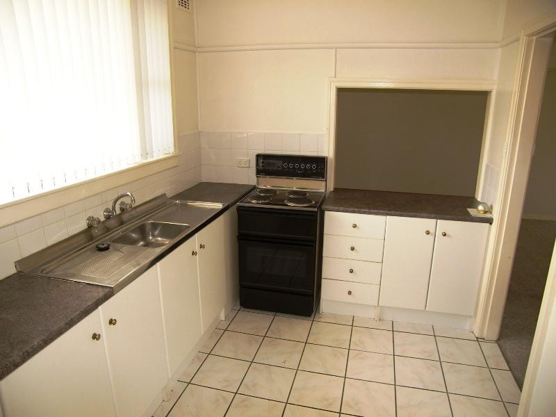 3 Kent Road, Dapto NSW 2530