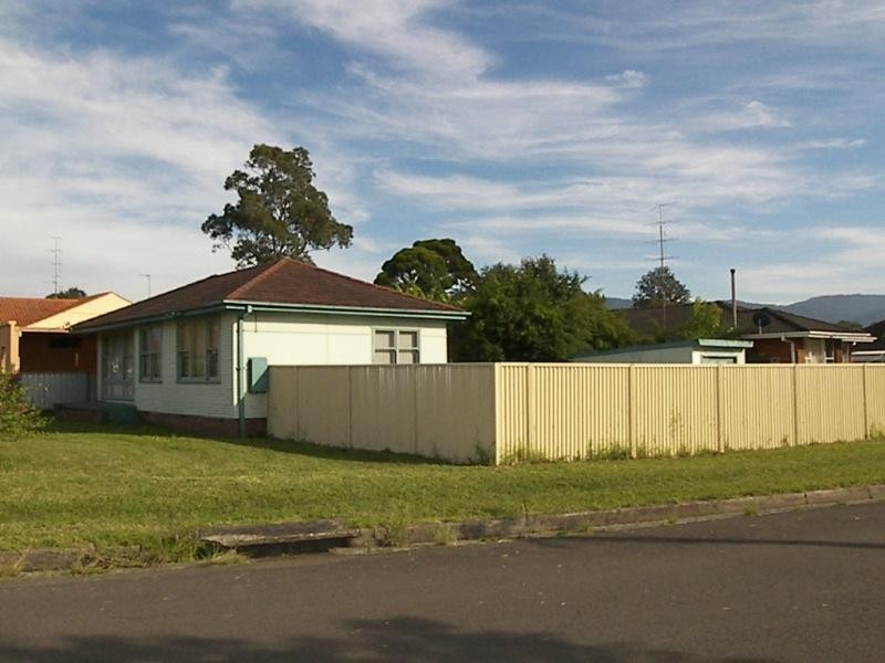 16 Kapooka Avenue, Dapto NSW 2530