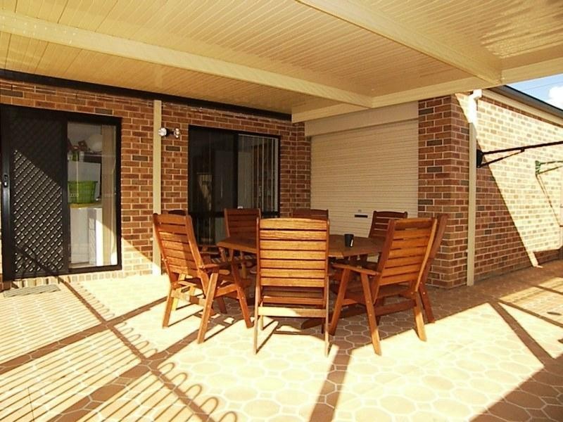 1 Ashwood Place, Horsley NSW 2530