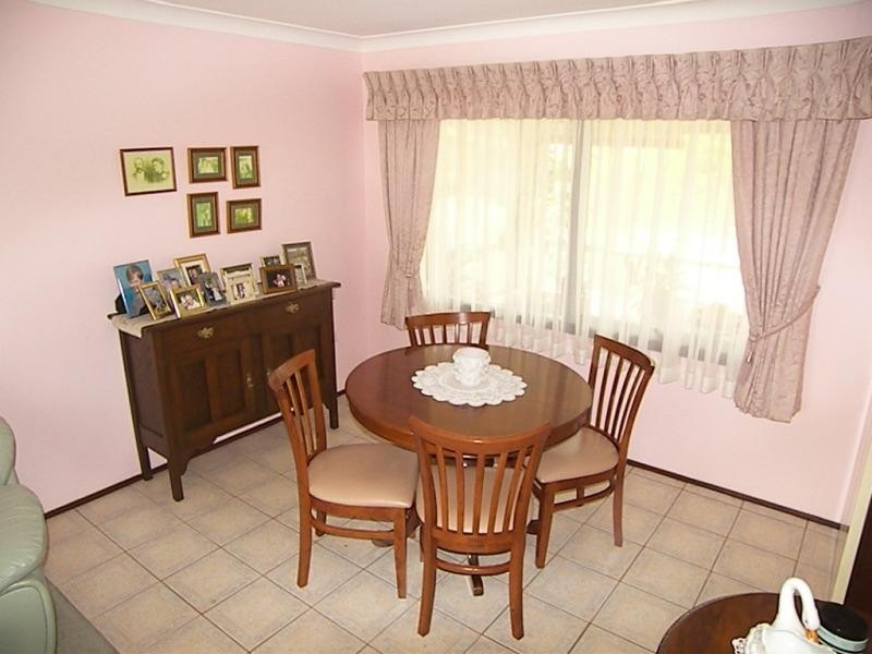 83 Bright Parade, Dapto NSW 2530