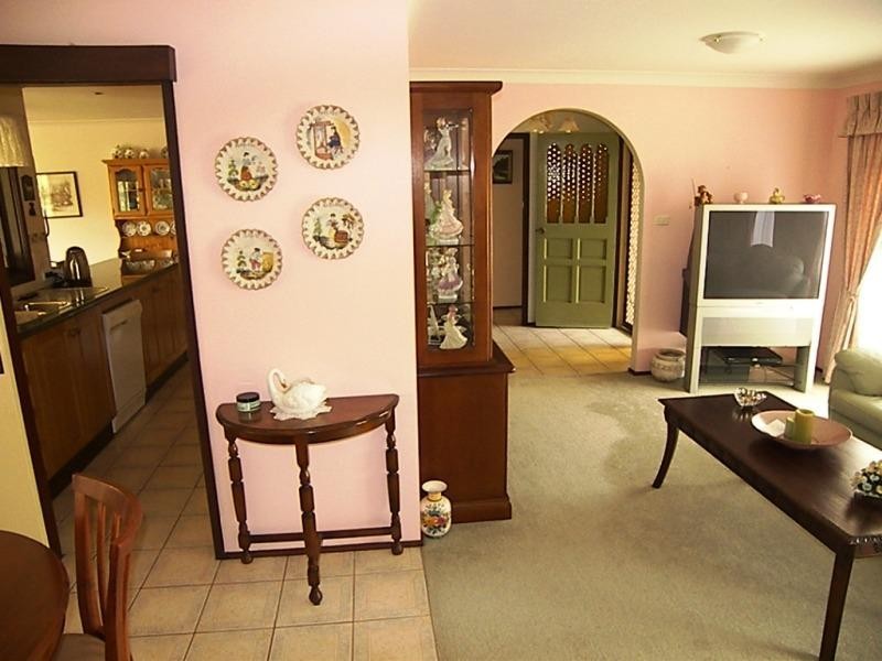 83 Bright Parade, Dapto NSW 2530