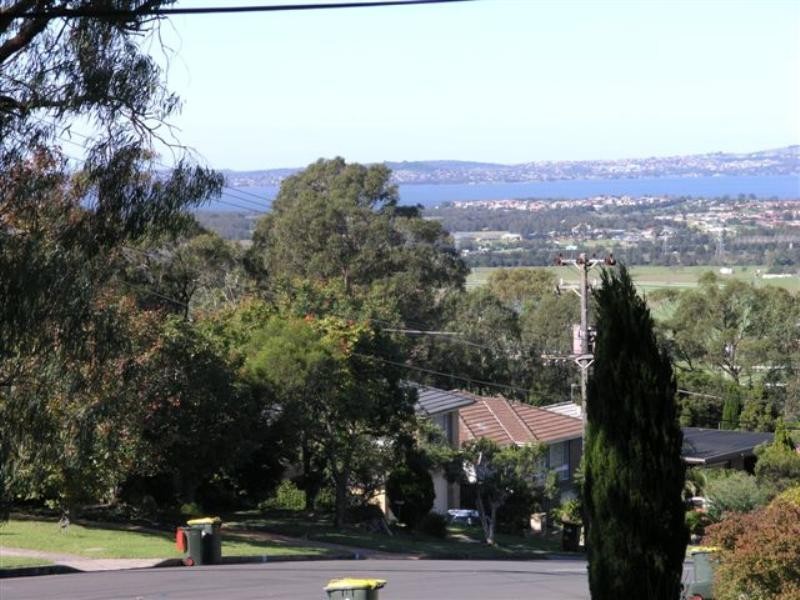 14 Fairloch Avenue, Farmborough Heights NSW 2526