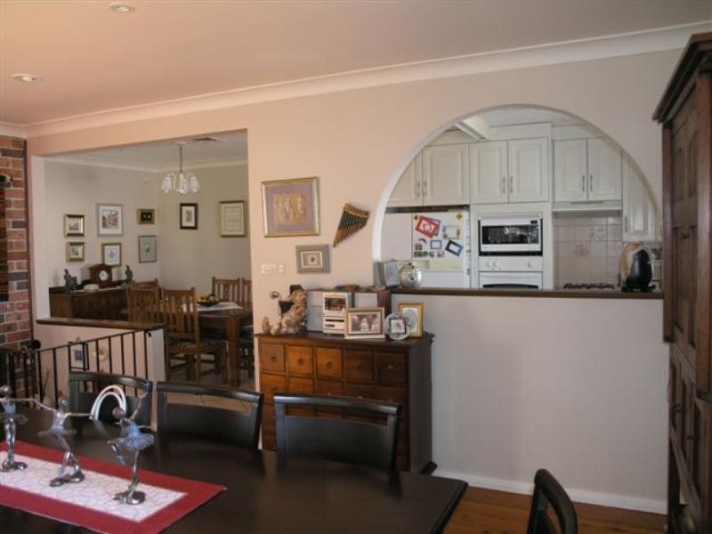 14 Fairloch Avenue, Farmborough Heights NSW 2526