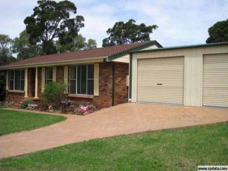 32 Penrose Drive, Dapto NSW 2530