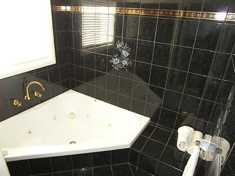 4 O’Denpa Road, Cordeaux Heights NSW 2526