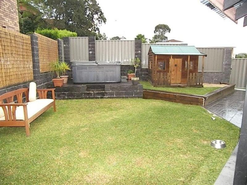 4 O’Denpa Road, Cordeaux Heights NSW 2526