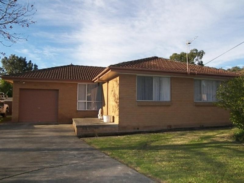 26 Rutledge Avenue, Dapto NSW 2530