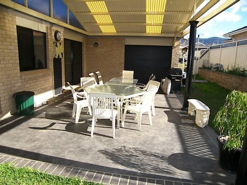 7 Arboreal Place, Horsley NSW 2530