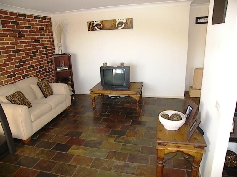 16 Gloucester Circuit, Albion Park NSW 2527