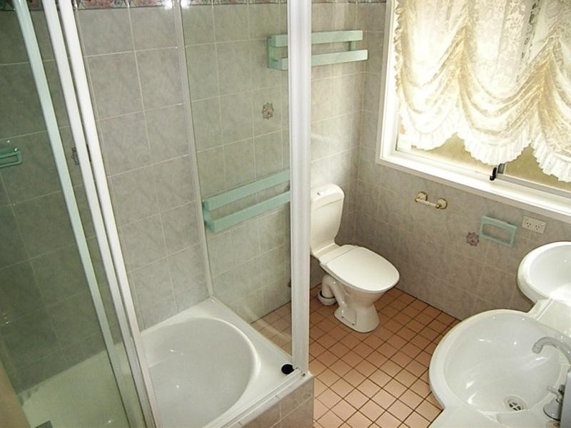 8 Shell Place, Dapto NSW 2530