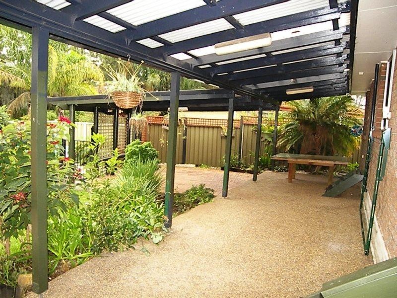 8 Shell Place, Dapto NSW 2530