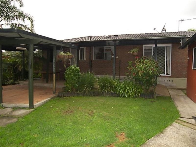 8 Shell Place, Dapto NSW 2530