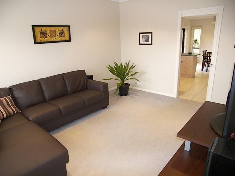 23 Linton Court, Kanahooka NSW 2530