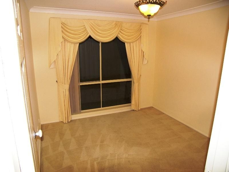 5 Galway Court, Horsley NSW 2530