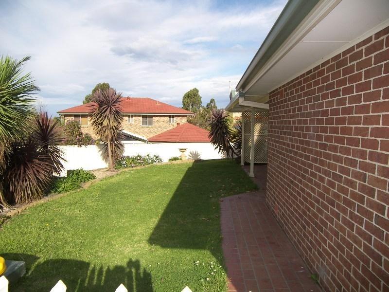 5 Galway Court, Horsley NSW 2530