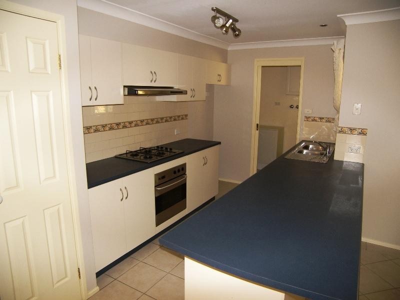 5 Galway Court, Horsley NSW 2530