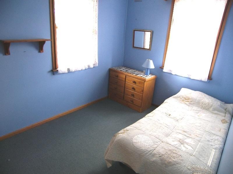 1 Koola Place, Koonawarra NSW 2530