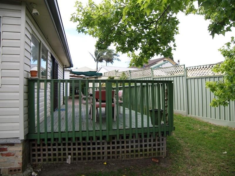 1 Koola Place, Koonawarra NSW 2530