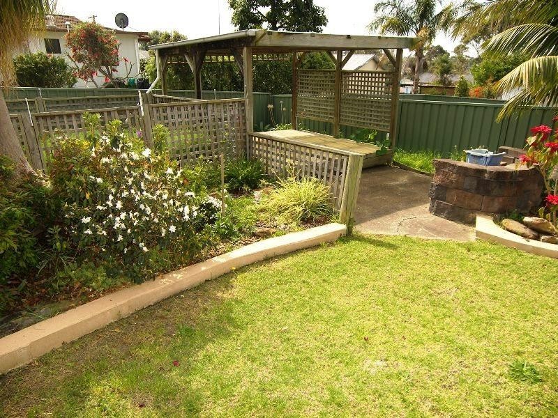 12 Weemala Crescent, Koonawarra NSW 2530