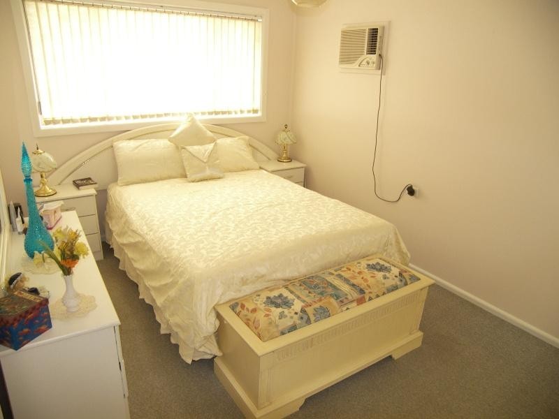 12 Weemala Crescent, Koonawarra NSW 2530