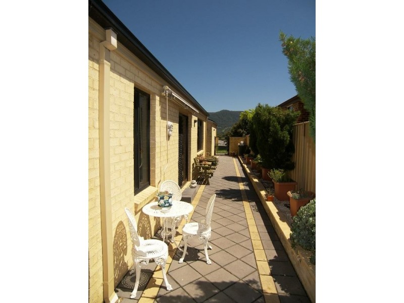 39 Kariewood Circuit, Horsley NSW 2530