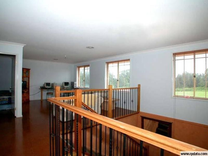 19 Reed Park Place, Horsley NSW 2530