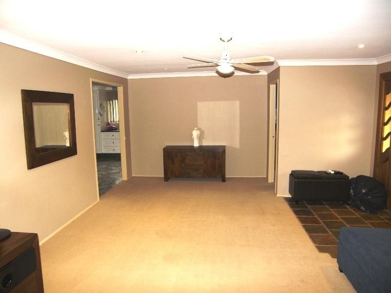 41 Huxley Drive, Horsley NSW 2530