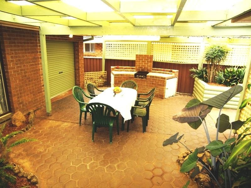 41 Huxley Drive, Horsley NSW 2530