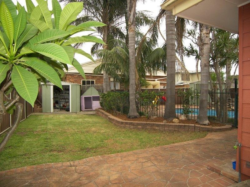 41 Huxley Drive, Horsley NSW 2530