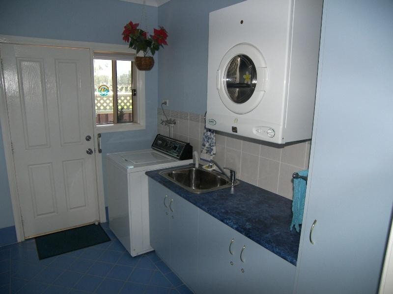 44 Delmont Place, Kanahooka NSW 2530