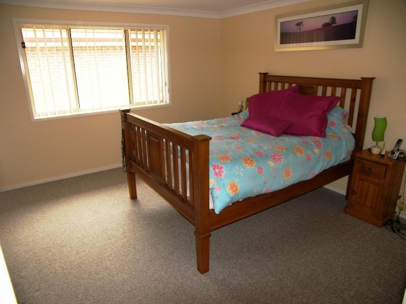 27 Ashwood Place, Horsley NSW 2530