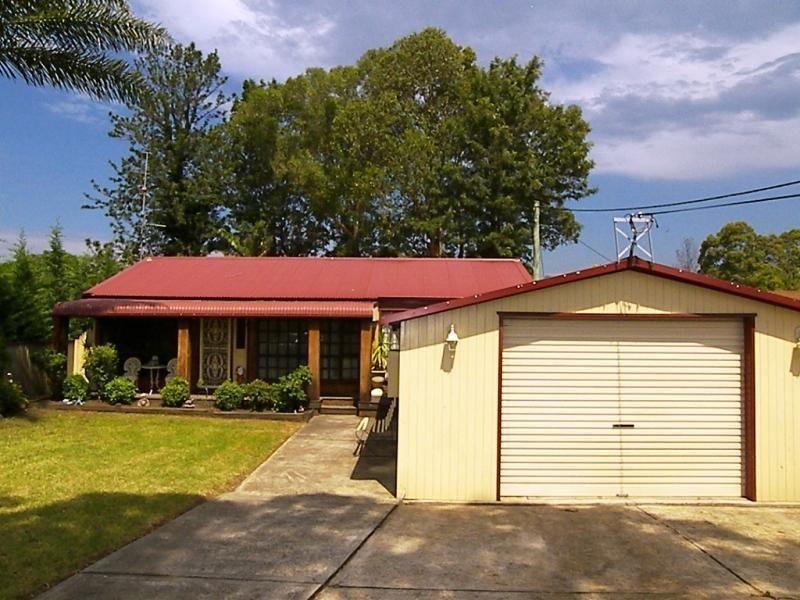 49 Ena Avenue, Dapto NSW 2530