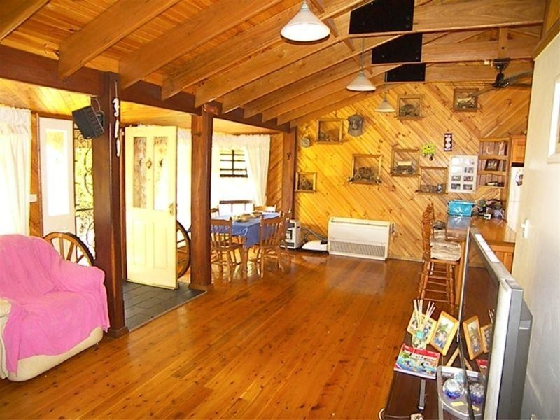 49 Ena Avenue, Dapto NSW 2530