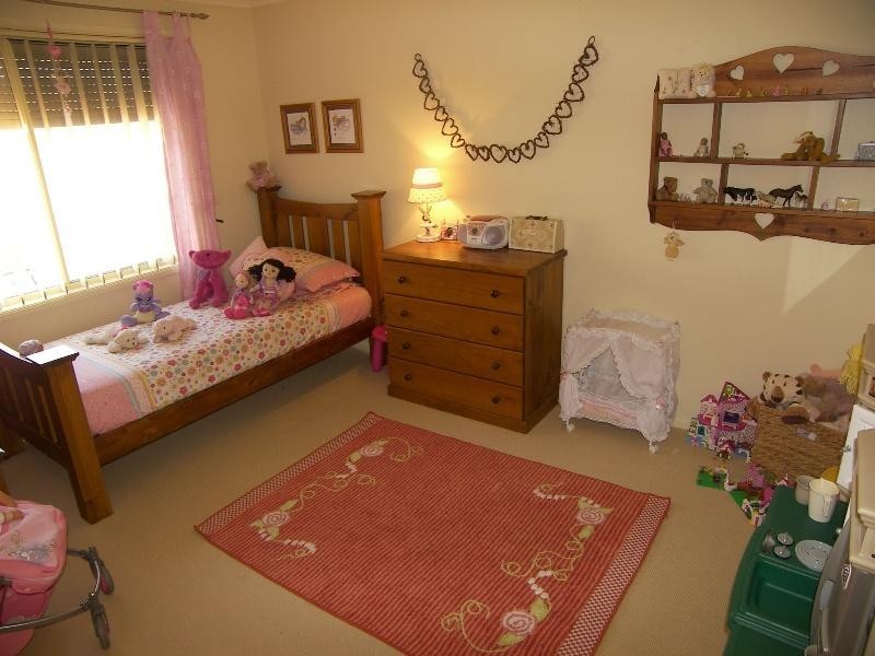 11 Woodside Drive, Horsley NSW 2530