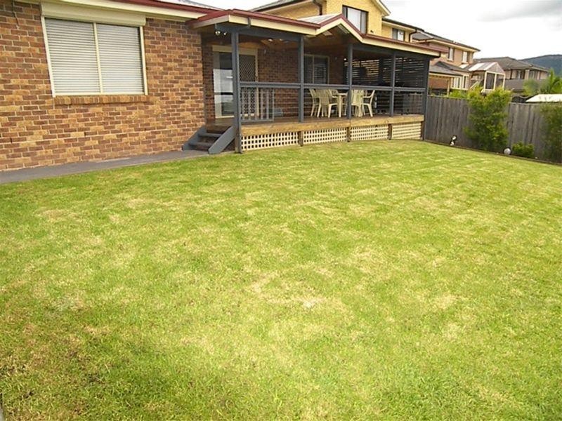 4 Mundoonen Crescent, Horsley NSW 2530