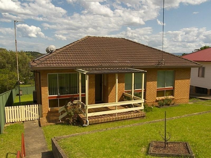 51 Jenkins Street, Unanderra NSW 2526
