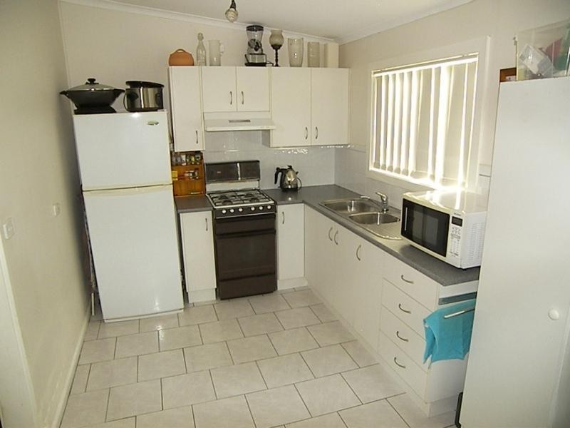 325 Northcliffe Drive, Berkeley NSW 2506