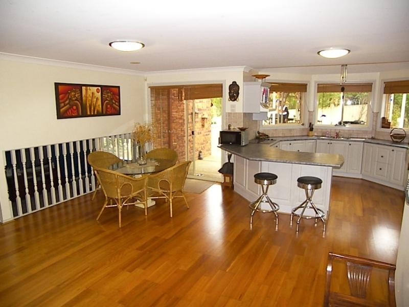 11 Benares Court, Horsley NSW 2530