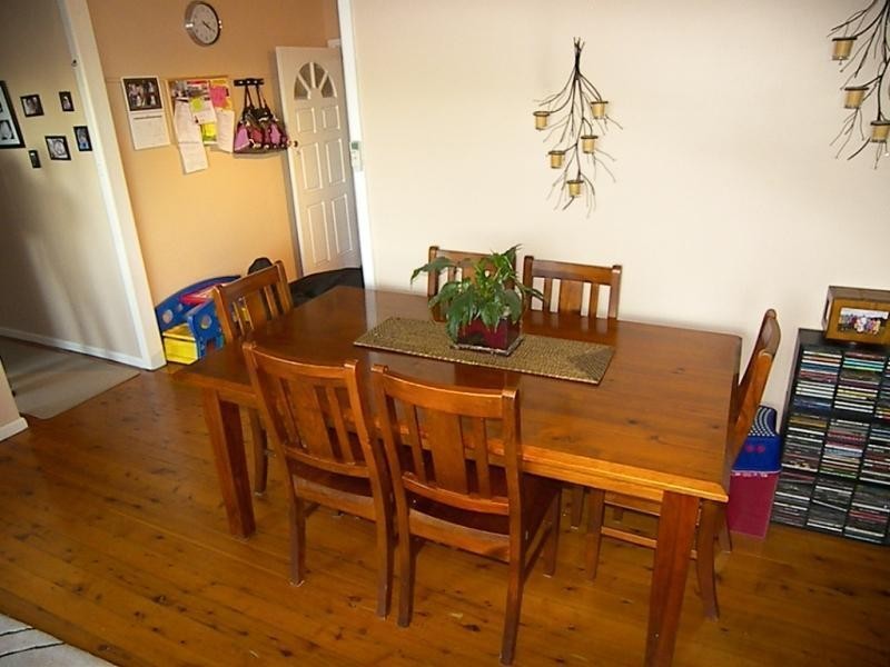 70 Beverley Avenue,, Unanderra NSW 2526