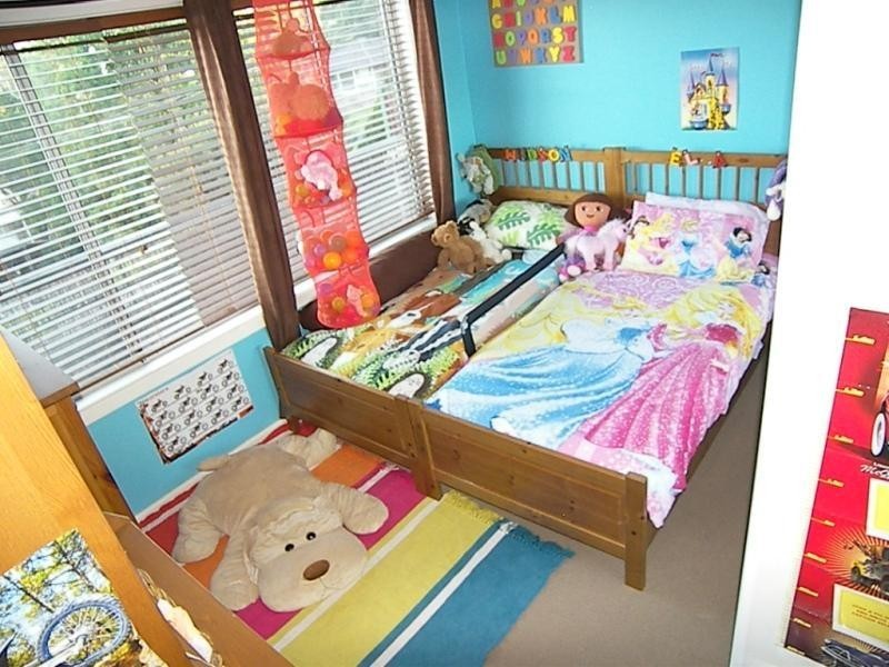70 Beverley Avenue,, Unanderra NSW 2526