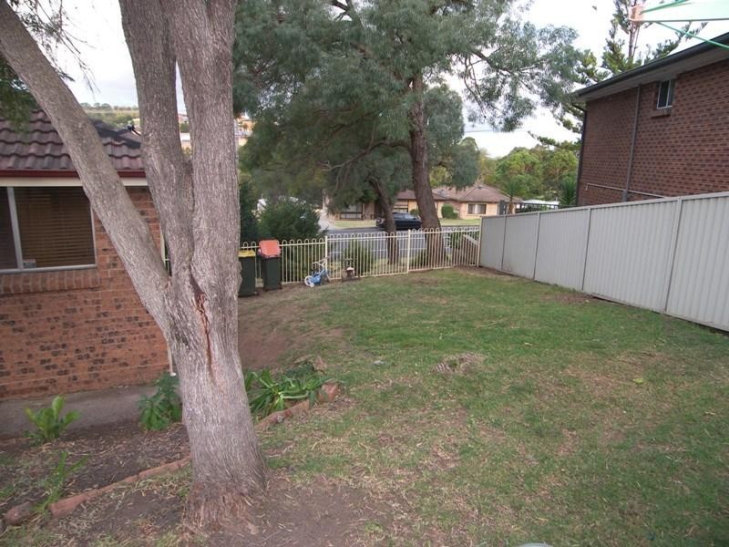 182 Burke Road, Dapto NSW 2530