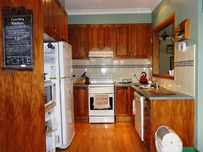 39 Burke Road, Dapto NSW 2530