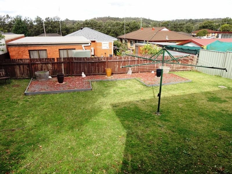 39 Burke Road, Dapto NSW 2530