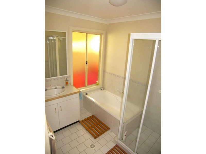 30 Ashmore Crescent, Kanahooka NSW 2530