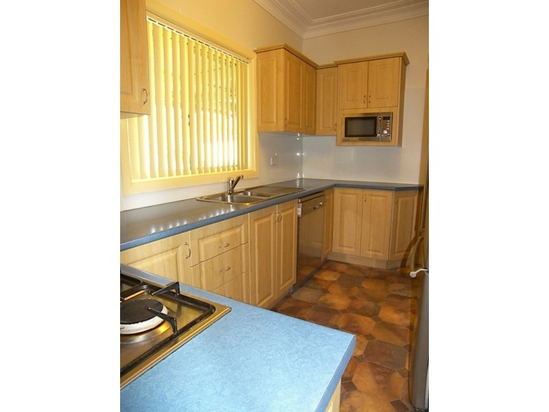 9 David Crescent, Fairy Meadow NSW 2519