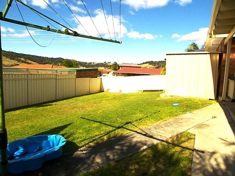 6 Weston Street, Albion Park NSW 2527