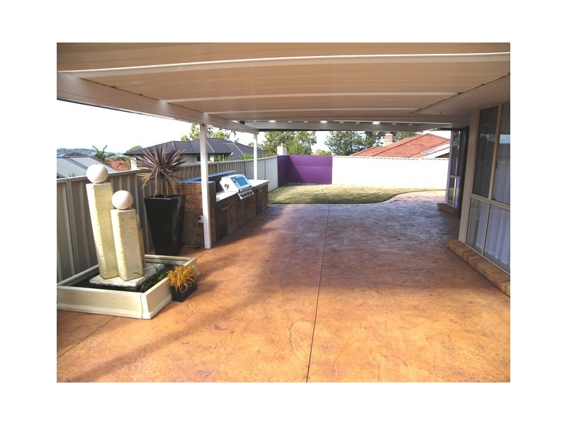 3 Booreea Boulevard, Cordeaux Heights NSW 2526