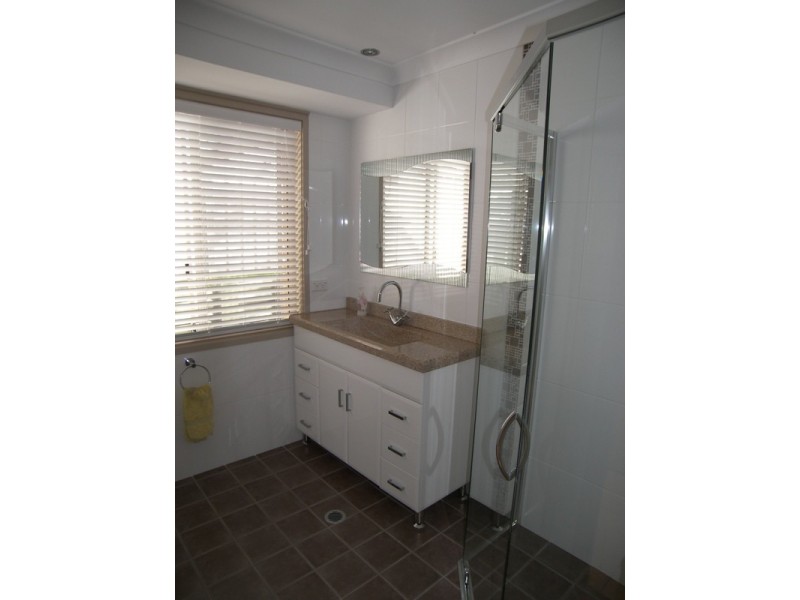 3 Booreea Boulevard, Cordeaux Heights NSW 2526