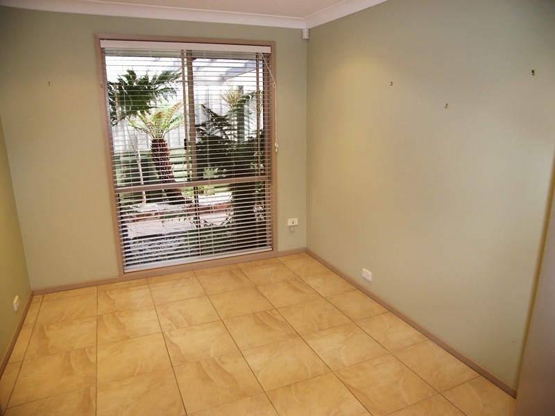 3 Booreea Boulevard, Cordeaux Heights NSW 2526