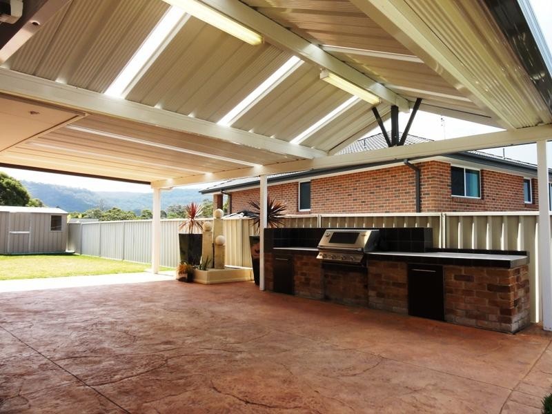 3 Booreea Boulevard, Cordeaux Heights NSW 2526